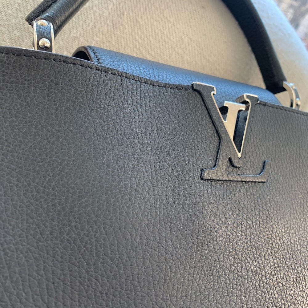 Louis Vuitton Taurillon Capucines PM Black - Picture 2 of 8